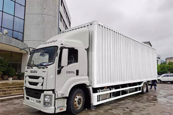 �c���ʮ�GIGA�޿�4X��ʽ܇(ch��)���r��