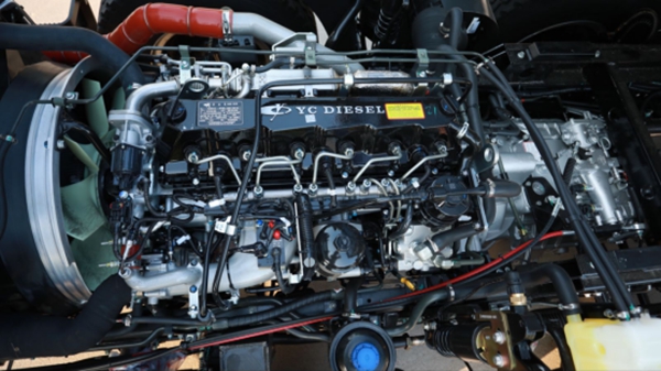 �M�㲻ͬ�Ј����� ���Ĵ����ES7��8x2����������܇����1��1218.jpg