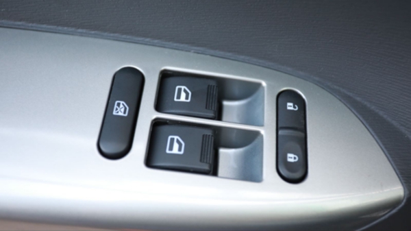 �M�㲻ͬ�Ј����� ���Ĵ����ES7��8x2����������܇����1��828.jpg