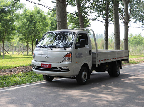 4��؛�� ��ȫ���ø��� ��(sh��)�Ŀ�Խ��D5���͆����L(zh��ng)���