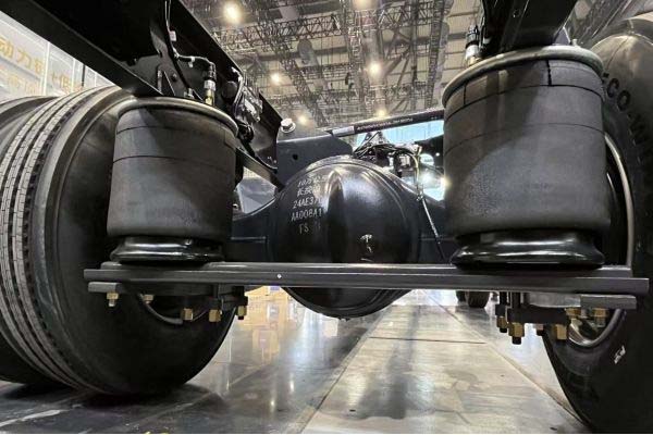 ����܇֮�ѡ�H7 Pro 6&times;2���܇�a(ch��n)Ʒ��V1.3945.jpg