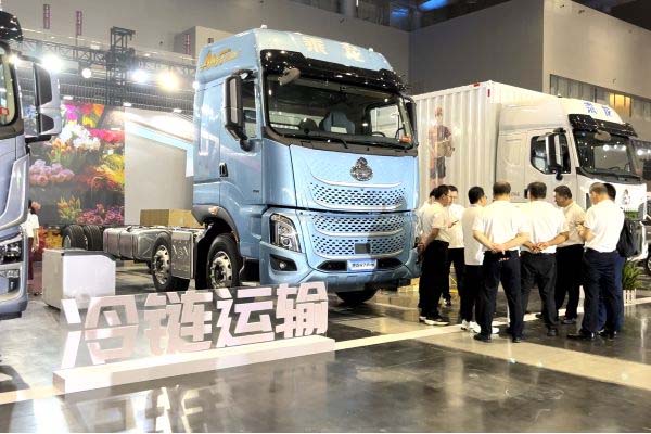 ����܇֮�ѡ�H7 Pro 6&times;2���܇�a(ch��n)Ʒ��V1.3189.jpg