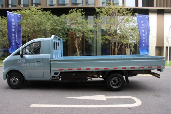 10.9��܇֮��-��·С���F ���b������ �������I(l��ng)С���rֵͻ��1440.jpg