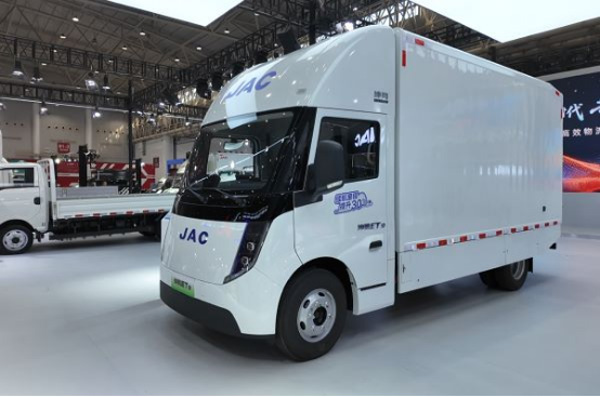 ����1�����iET9 ����Դ�r�����p����(chu��ng)�Ӱ�(1)334.jpg