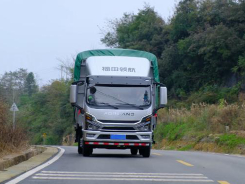 ���d�����F֮�d�x�f����ɽ·���I(l��ng)����G-���d�桰Ӳ�˻�顱