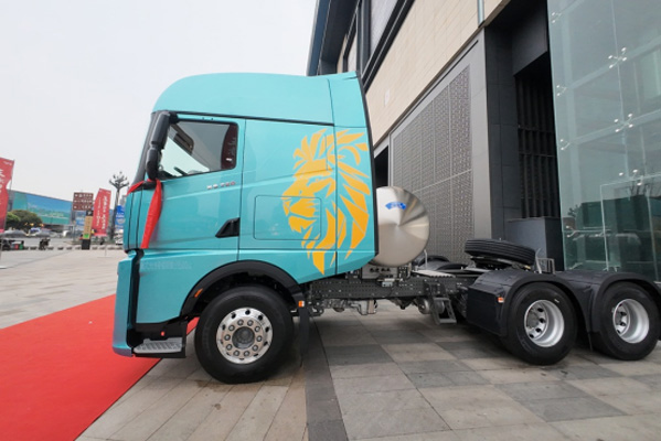 ����KSҫ���ǈ� ��Ӳ�ˌ������I(l��ng)�L;�ɾ��\ݔ��׃��1572.jpg