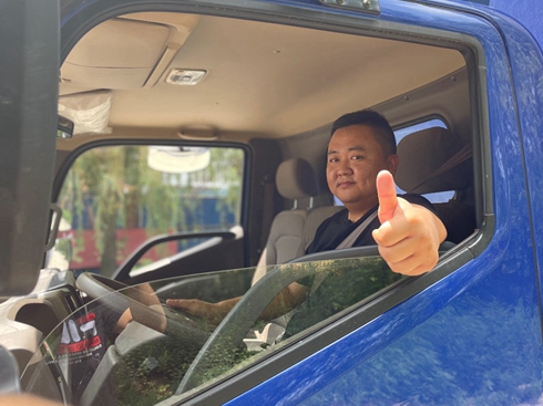 �������{(l��n)�c������u�����ɳ��m(x��)�l(f��)չ�^��(zh��n)