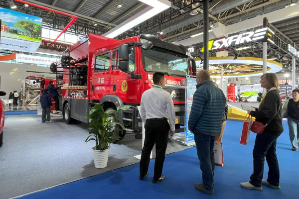 ռ���I(l��ng)���M(j��n)��Ʒ�� �Ї�(gu��)�����x����������635.jpg