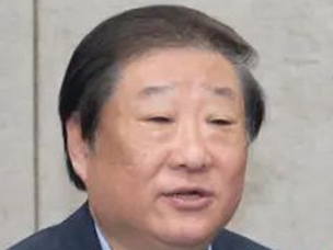 �T��⣺�҂���һ���Ҹ��Ĵ��ͥ