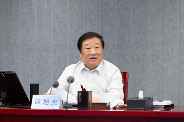 �T��⣺������������ǰ����ɽ�|�b������I(y��)�l(f��)չ��������ؕ�I(xi��n)