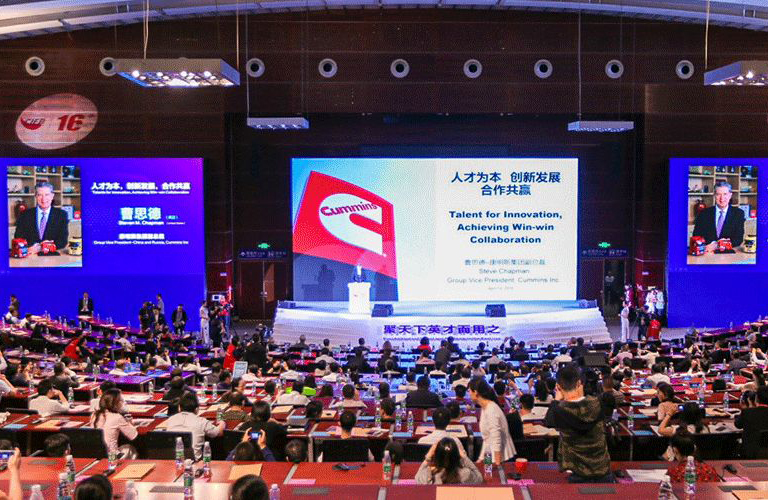 ����˹�����ò�˼�«@�u(p��ng)�ĸ��_��40�������Ӱ��������(gu��)����