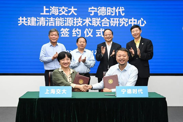 ���r(sh��)���c�Ϻ��������f(xi��)�h����(li��n)���о�����