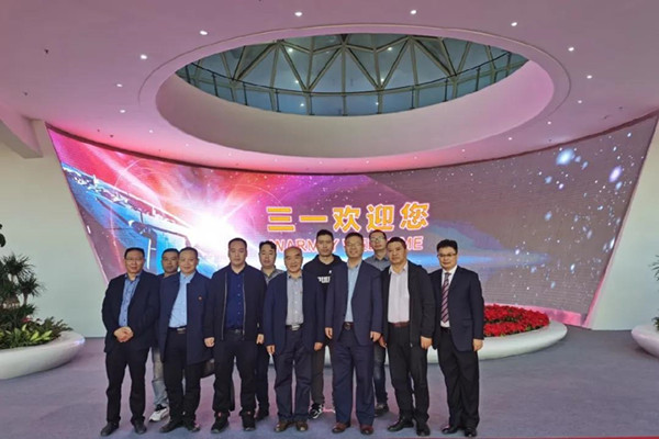 �ϳ��н��ąf(xi��)������F(tu��n)���L��һ���xԊʢٝ��һ�������³ɹ�