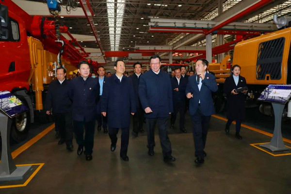 ��Ӣ�۵ĺ��������¾��������h������F(tu��n)������һ