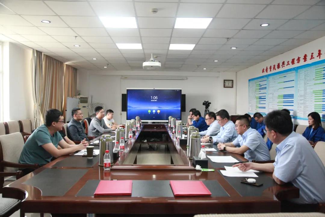 ؛�_(d��)�W(w��ng)�j(lu��)�����L(zh��ng)�۴�һ�Ё�(l��i)���������{(di��o)��