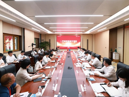 һ��������_2025����ý�w������