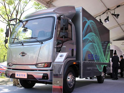 һ�W(w��ng)��M���L(zh��ng)����܇�����̲��e���M�@�������Ұ��