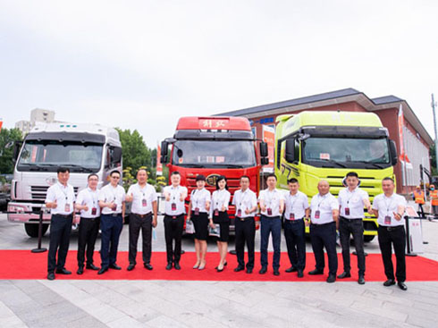 ���Р�Ԫ��һ����ŵĿ�ԇ����